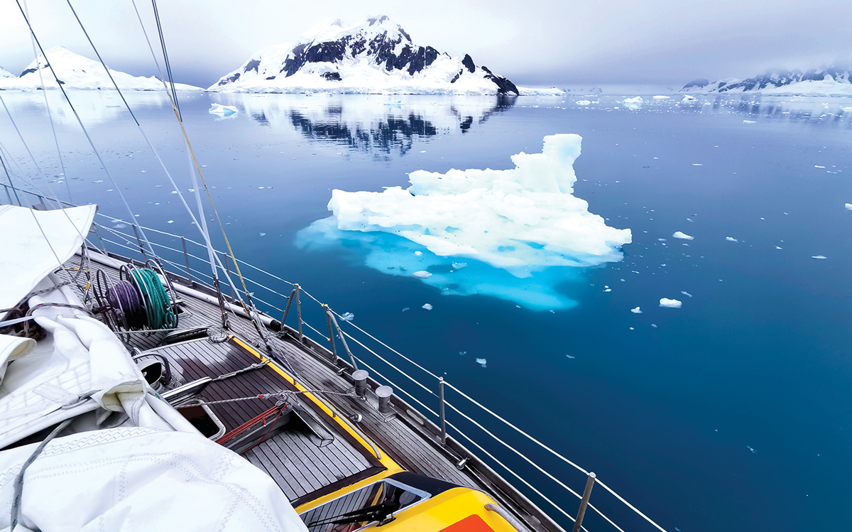 sailing-antarctica-nick-moloney-Ocean-Tramp-ketch-Paradise-Bay-growlers
