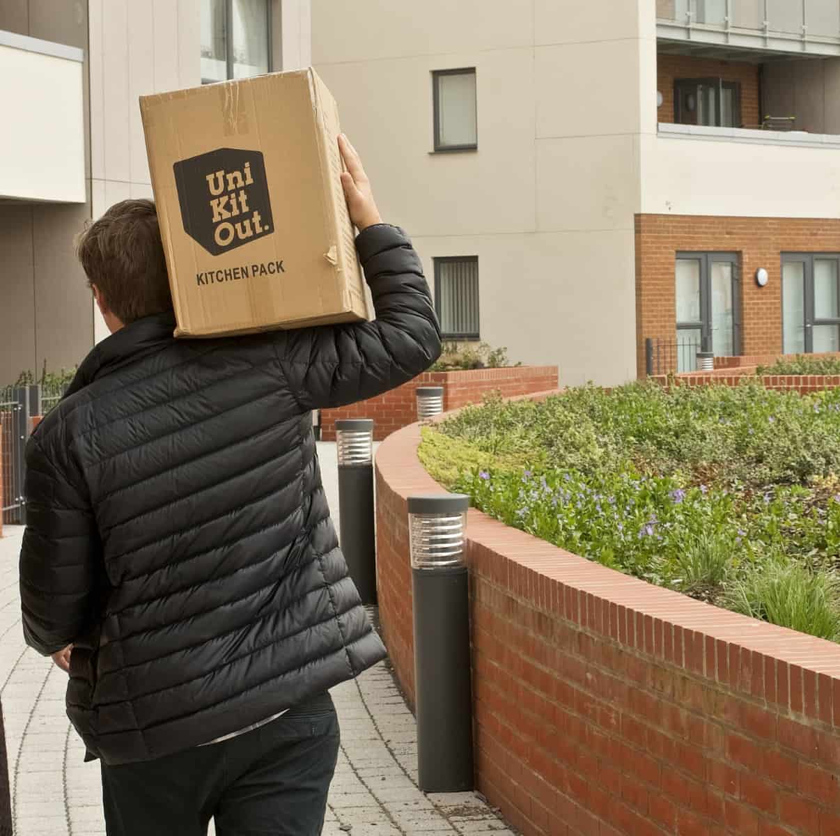 accommodation for international students in uk moving in